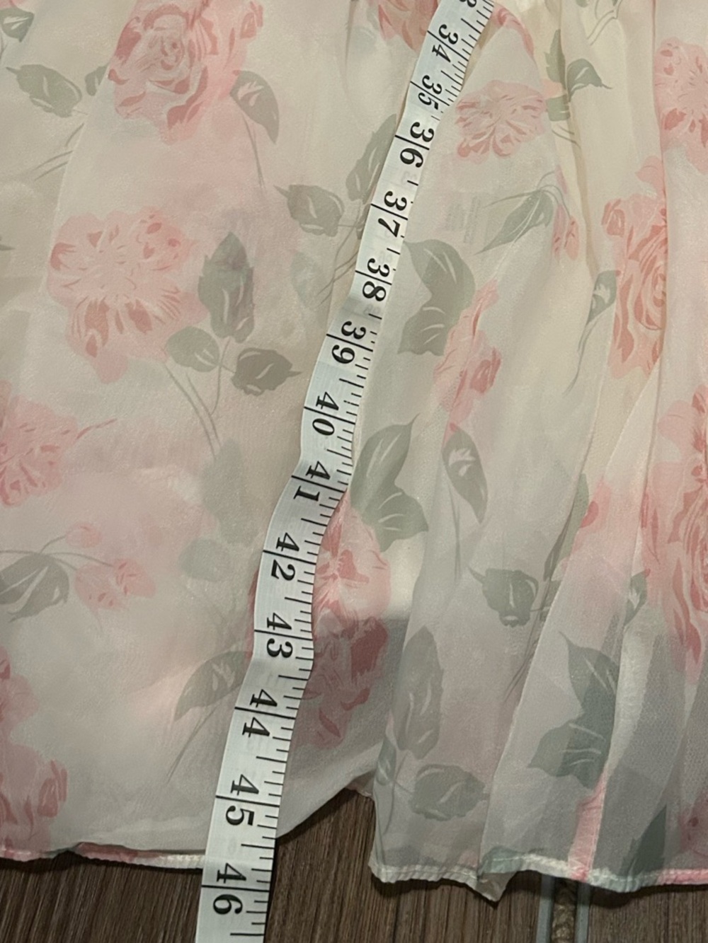 MABLE Cream Dress with Pink Rose Print - Picture 7 of 9